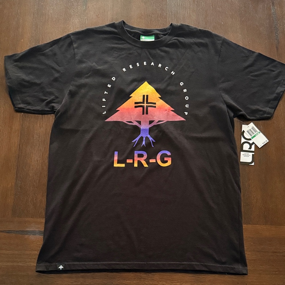 Lrg Black Short Sleeve Tee with Gradient Pyramid Logo